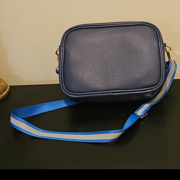 Blue Purse/Crossbody - Picture 5 of 5